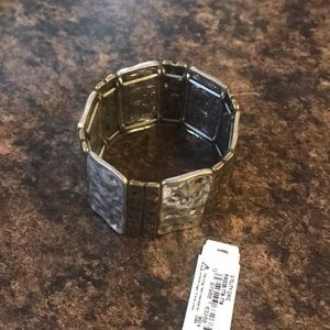 NWT Ruby rd stretch bracelet gold/silver